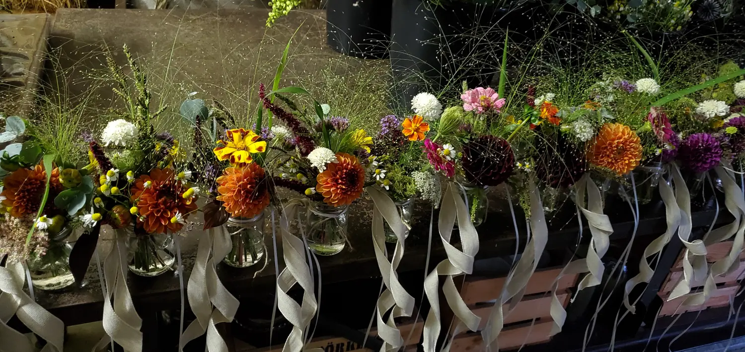 HOF DÖRKES - Blumengeschenke